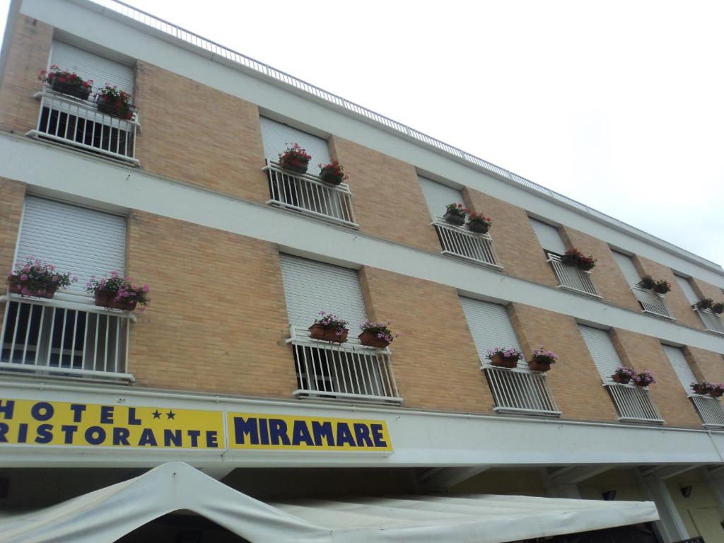 Hotel Ristorante Miramare Pesaro Esterno foto